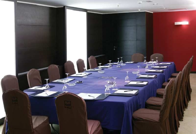 Zenit Don Yo Hotel Zaragoza Facilities photo